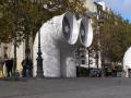 trouby na nmst ped Centre Pompidou